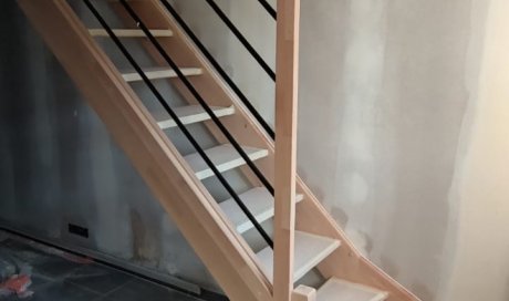 escalier sur mesure  bois avec claustra